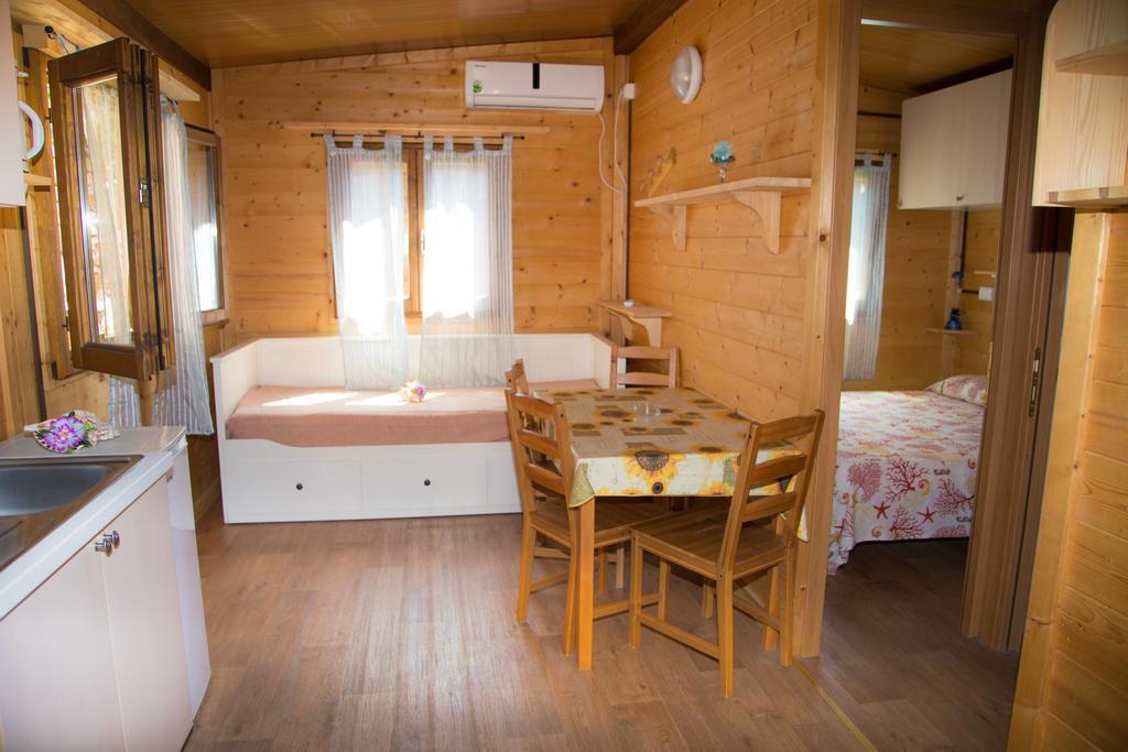 Elbadoc Camping Village กาโว ภายนอก รูปภาพ